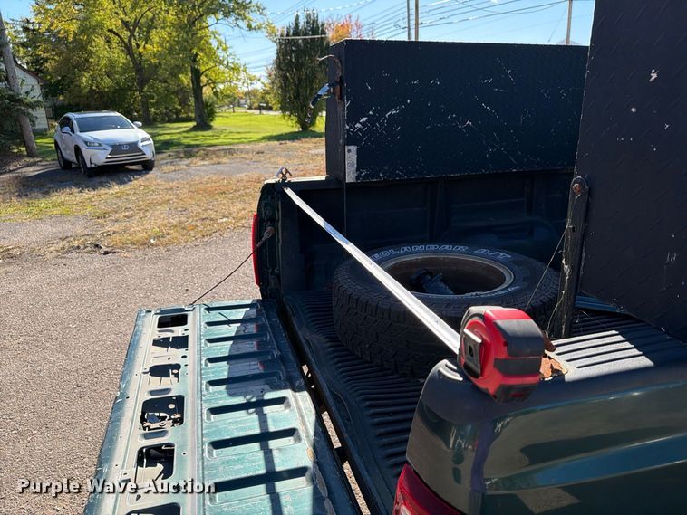 image for item FG3044 2011 Ford F250 Super Duty Ext. Cab pickup truck