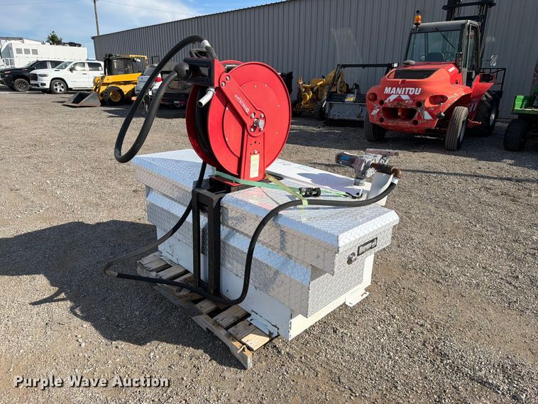 Weather Guard 354-3-01 transfer tank