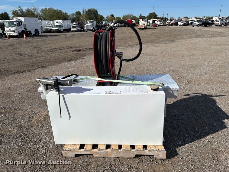 image for item FI0424 Weather Guard 354-3-01 transfer tank