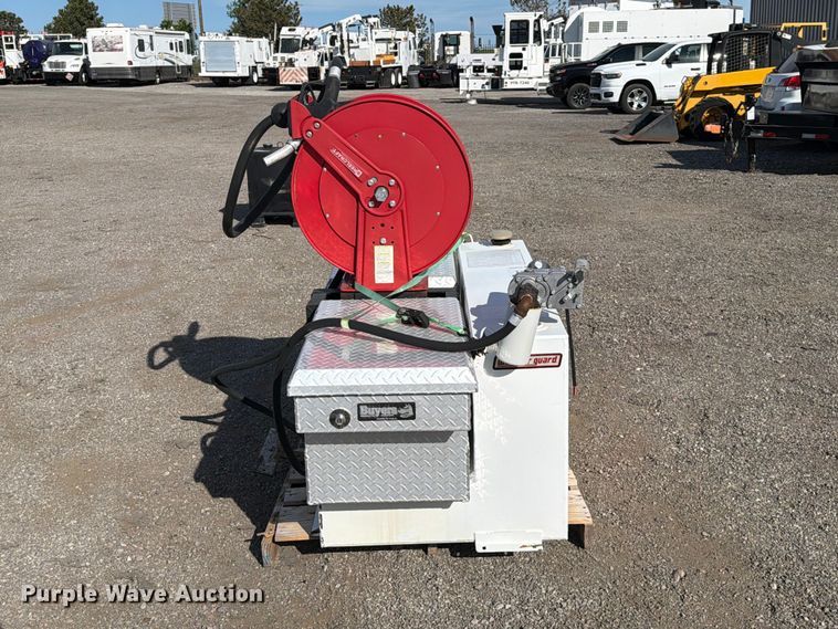 image for item FI0424 Weather Guard 354-3-01 transfer tank