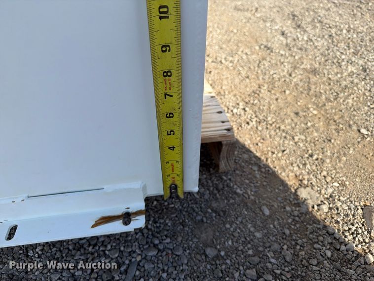 image for item FI0424 Weather Guard 354-3-01 transfer tank