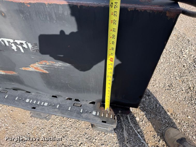 image for item FI0425 Better Built transfer tank