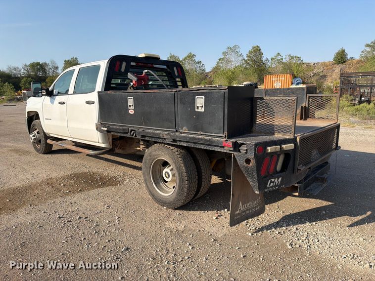 image for item FI0426 2016 Chevrolet Silverado 3500HD Crew Cab pickup truck