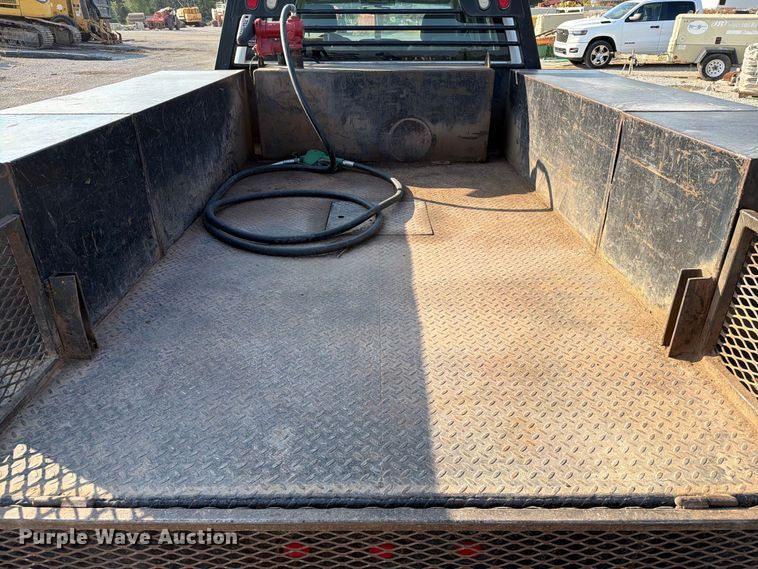 image for item FI0426 2016 Chevrolet Silverado 3500HD Crew Cab pickup truck