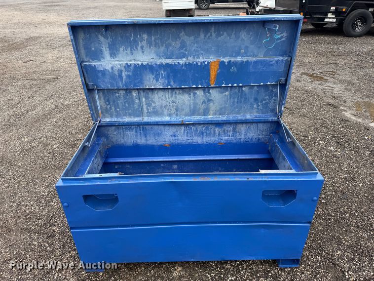 image for item FI0437 toolbox