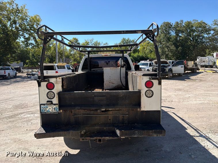 image for item FI0439 2015 Ford F-250 Super Duty Ext. Cab utility bed pickup truck