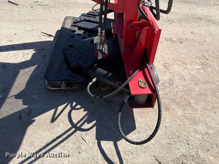 image for item FI0441 2025 GIYI GY-TS29 skid steer tree shear