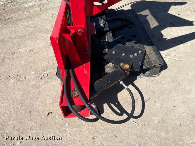 image for item FI0441 2025 GIYI GY-TS29 skid steer tree shear