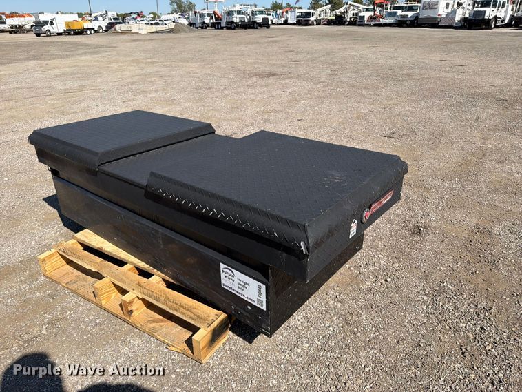 image for item FI0449 Weatherguard toolbox