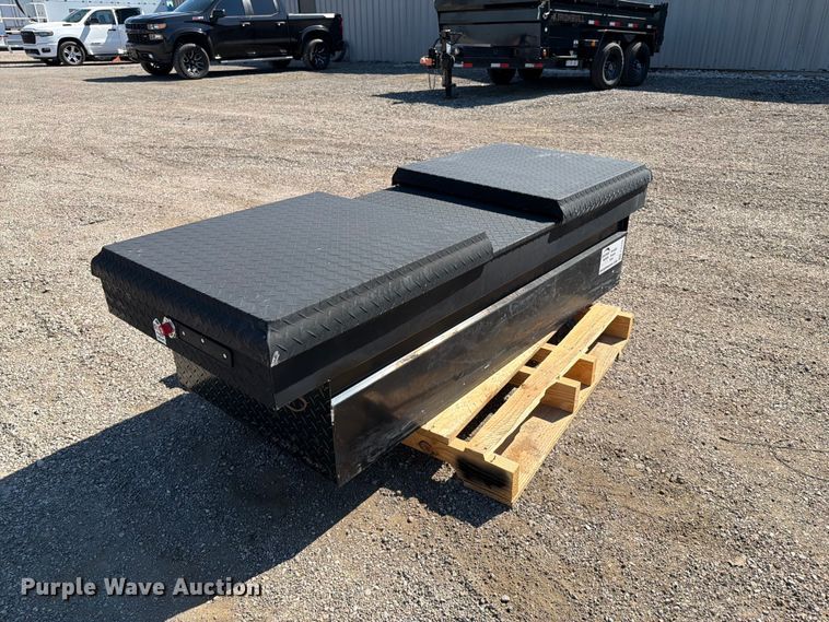 image for item FI0449 Weatherguard toolbox
