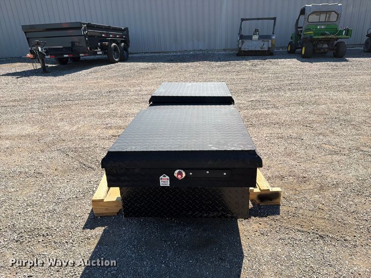 image for item FI0449 Weatherguard toolbox
