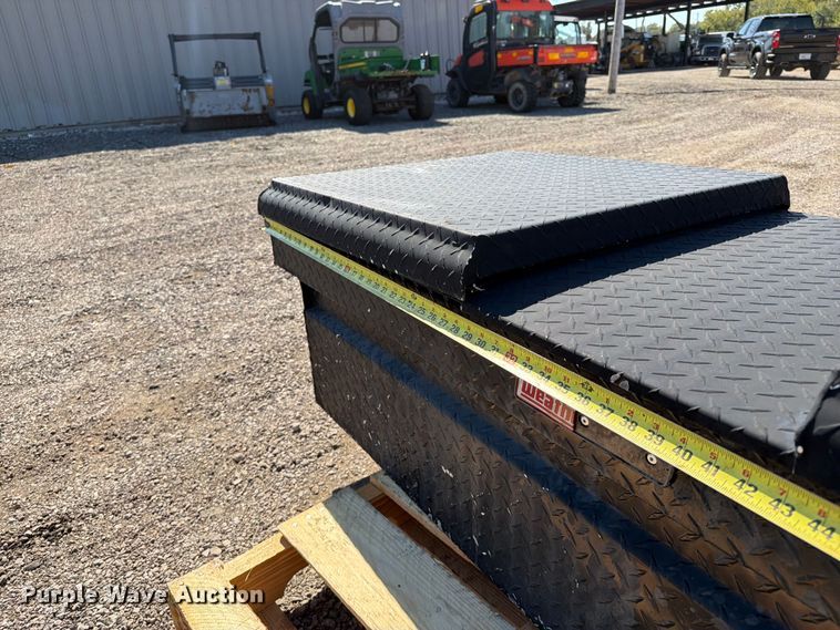 image for item FI0449 Weatherguard toolbox