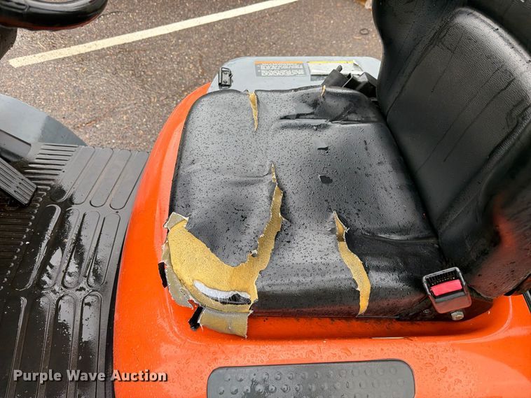 image for item FI2033 1999 Toyota 42-6FGU18 forklift
