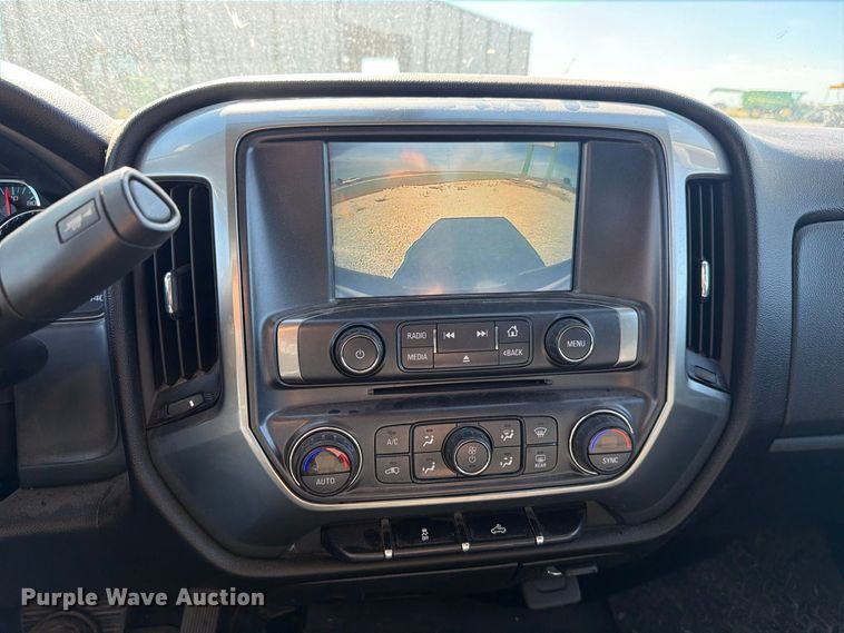 image for item FJ2022 2019 Chevrolet Silverado 1500 Ext. Cab pickup truck
