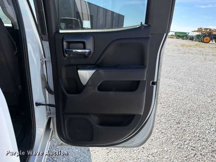 image for item FJ2022 2019 Chevrolet Silverado 1500 Ext. Cab pickup truck
