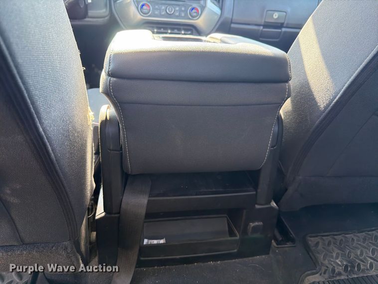 image for item FJ2022 2019 Chevrolet Silverado 1500 Ext. Cab pickup truck