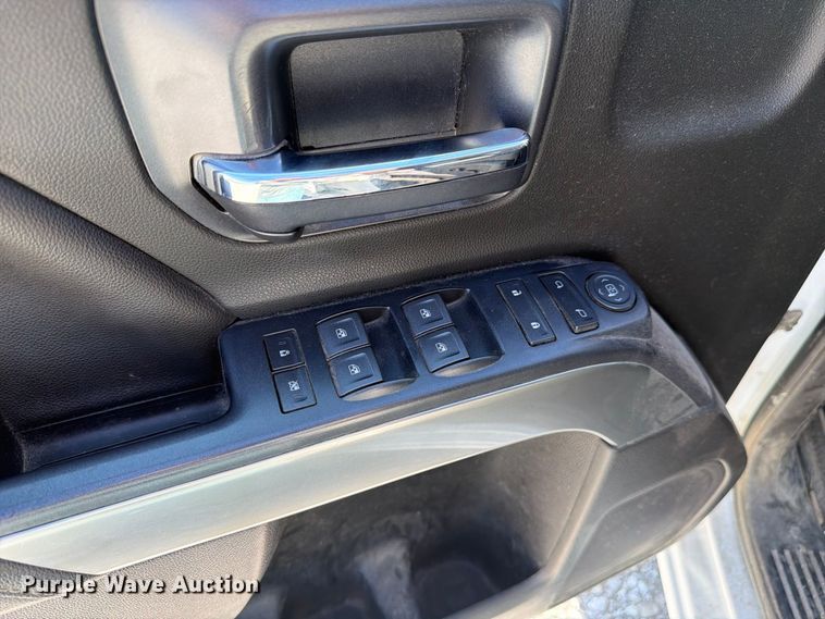 image for item FJ2022 2019 Chevrolet Silverado 1500 Ext. Cab pickup truck