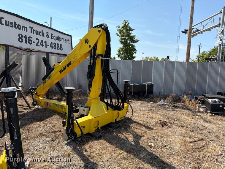 image for item FK3431 2021 Hyva HYLIV-LC120K articulating knuckle boom crane