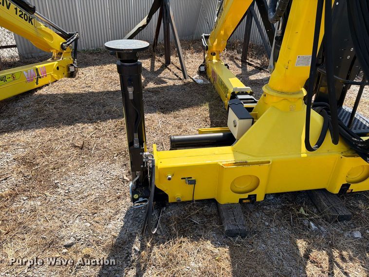 image for item FK3431 2021 Hyva HYLIV-LC120K articulating knuckle boom crane