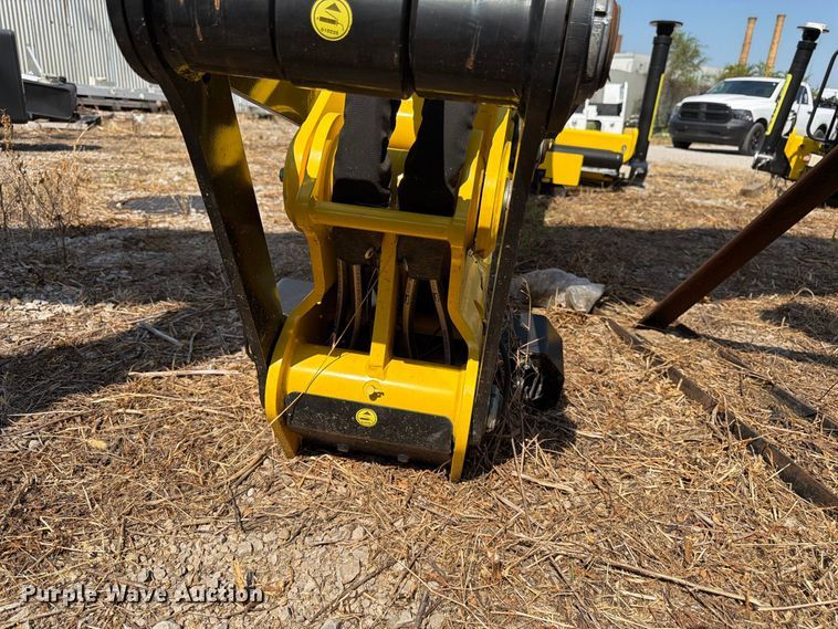 image for item FK3431 2021 Hyva HYLIV-LC120K articulating knuckle boom crane