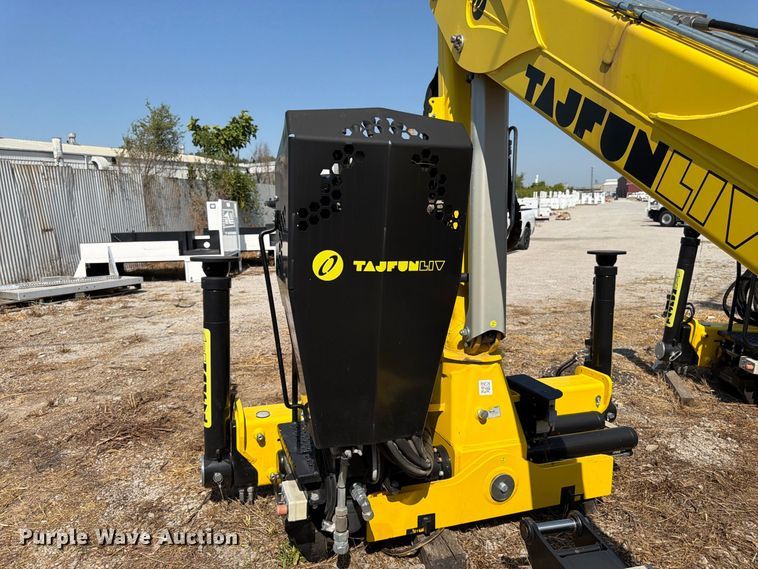 image for item FK3431 2021 Hyva HYLIV-LC120K articulating knuckle boom crane