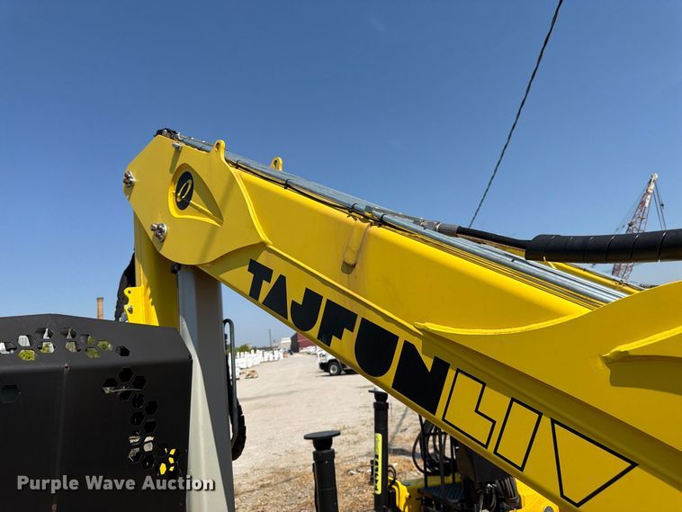 image for item FK3431 2021 Hyva HYLIV-LC120K articulating knuckle boom crane