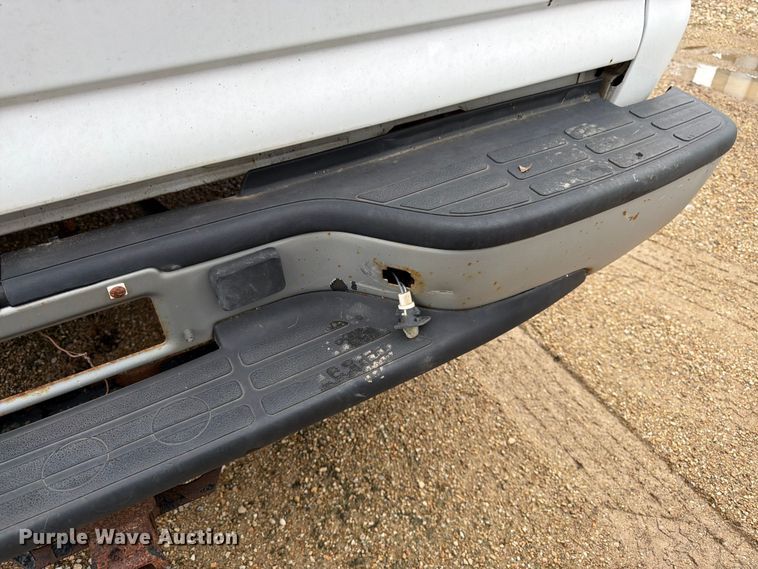 image for item FK3498 2005 Chevrolet Silverado pickup truck