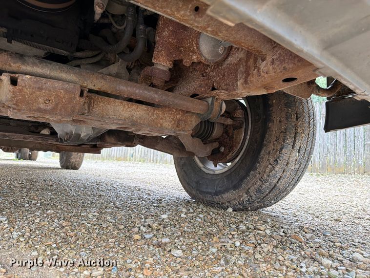 image for item FK3498 2005 Chevrolet Silverado pickup truck