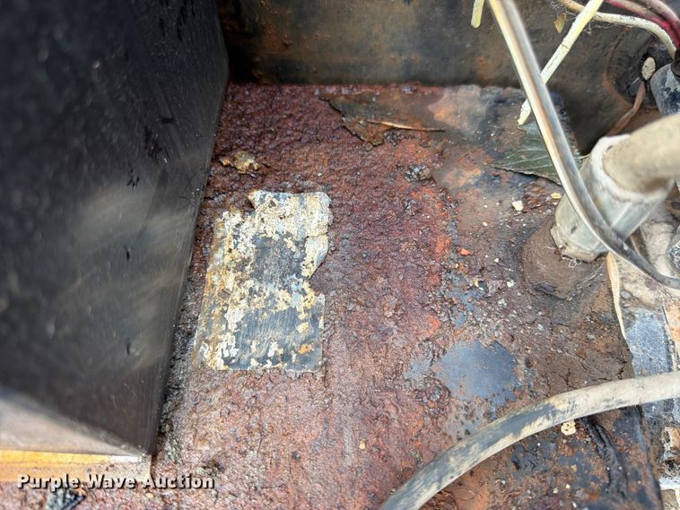 image for item FK3499 1985 Shop built dump trailer