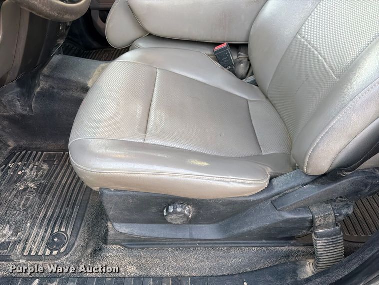 image for item FK3816 2020 Ford F350 Super Duty Crew Cab utility bed pickup truck