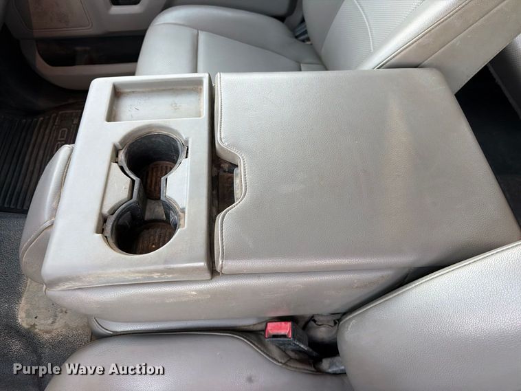 image for item FK3816 2020 Ford F350 Super Duty Crew Cab utility bed pickup truck