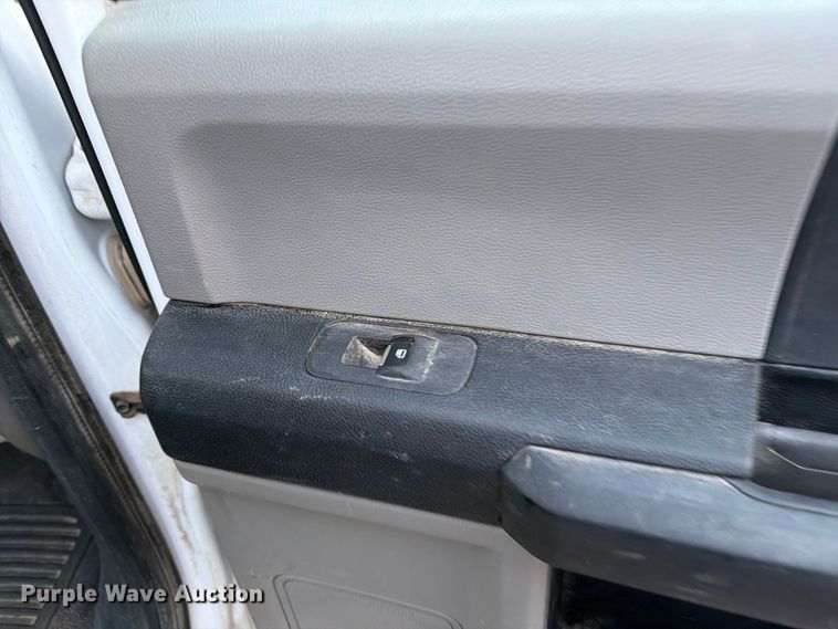 image for item FK3816 2020 Ford F350 Super Duty Crew Cab utility bed pickup truck