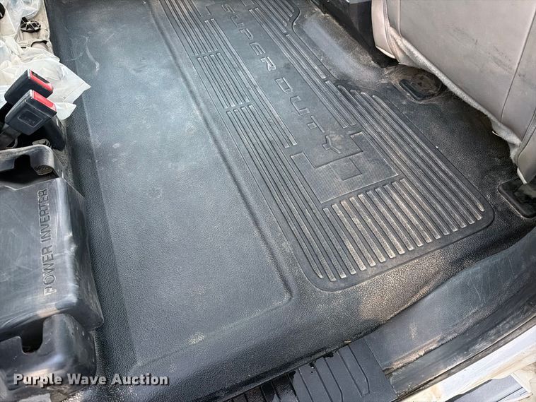 image for item FK3816 2020 Ford F350 Super Duty Crew Cab utility bed pickup truck