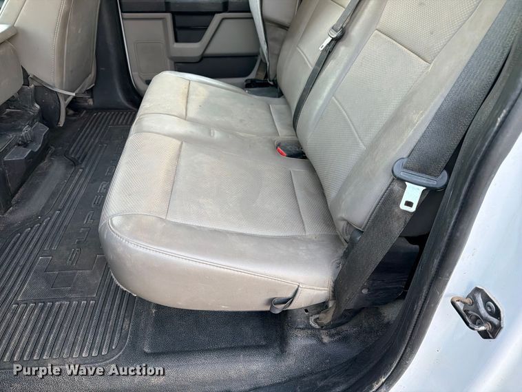 image for item FK3816 2020 Ford F350 Super Duty Crew Cab utility bed pickup truck