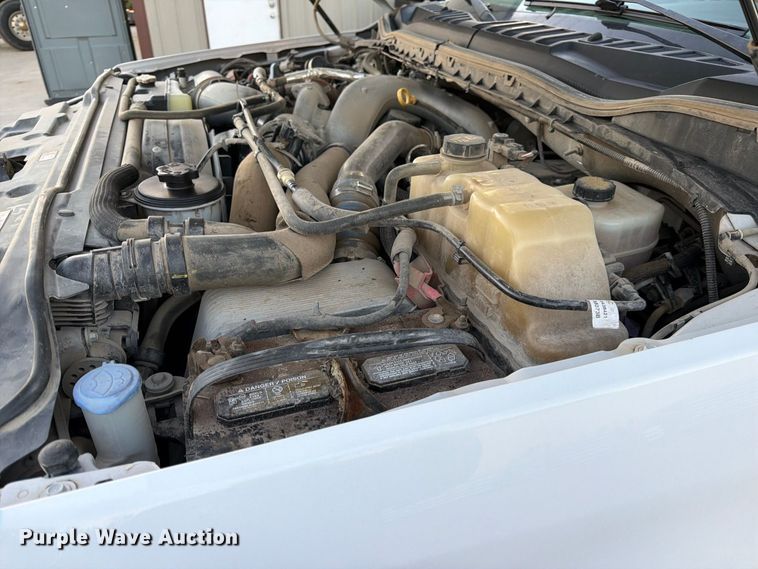 image for item FK3816 2020 Ford F350 Super Duty Crew Cab utility bed pickup truck