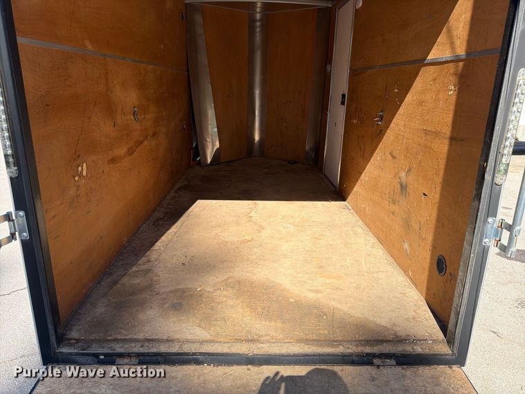 image for item FK3819 2019 H&H H7212SFTV-035 enclosed cargo trailer