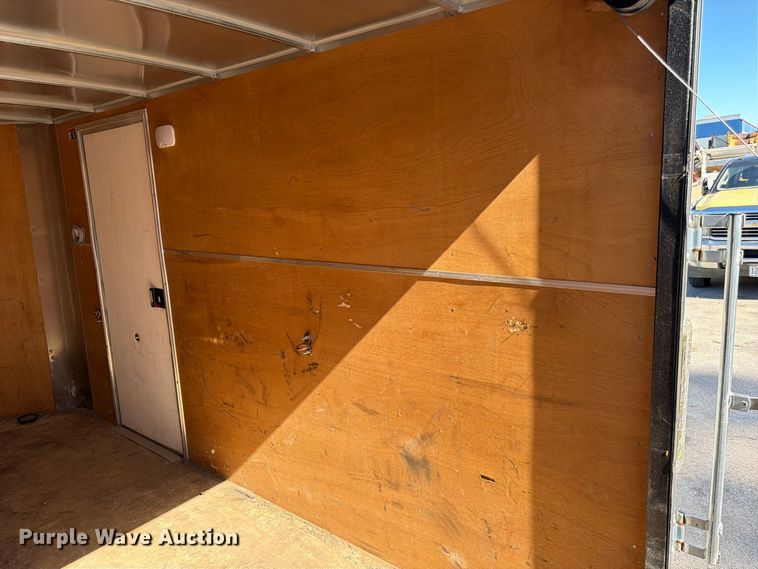 image for item FK3819 2019 H&H H7212SFTV-035 enclosed cargo trailer