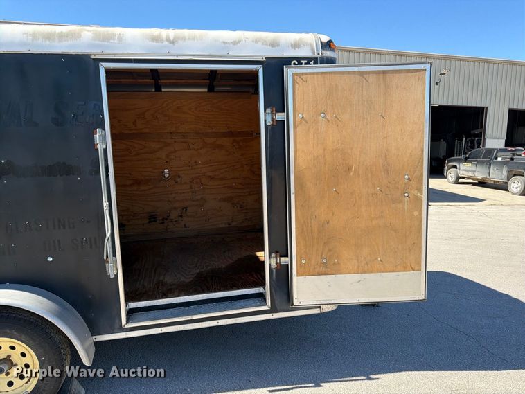image for item FK3820 2005 Royal Cargo RTY7X14TA2 enclosed cargo trailer