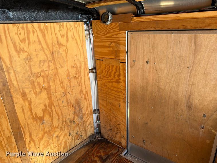 image for item FK3820 2005 Royal Cargo RTY7X14TA2 enclosed cargo trailer