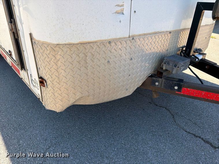 image for item FK3821 2006 Interstate West Corp ILRD716TA2 enclosed cargo trailer