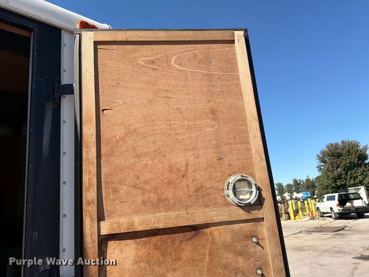 image for item FK3821 2006 Interstate West Corp ILRD716TA2 enclosed cargo trailer