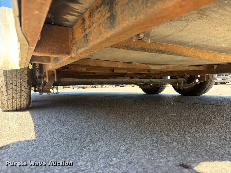 image for item FK3821 2006 Interstate West Corp ILRD716TA2 enclosed cargo trailer