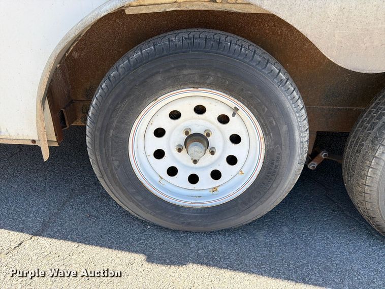 image for item FK3821 2006 Interstate West Corp ILRD716TA2 enclosed cargo trailer