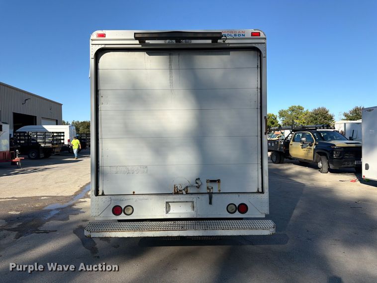 image for item FK3822 2008 Freightliner MT45 delivery truck