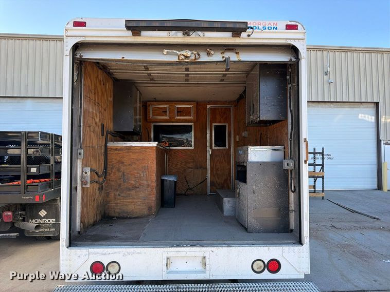 image for item FK3822 2008 Freightliner MT45 delivery truck