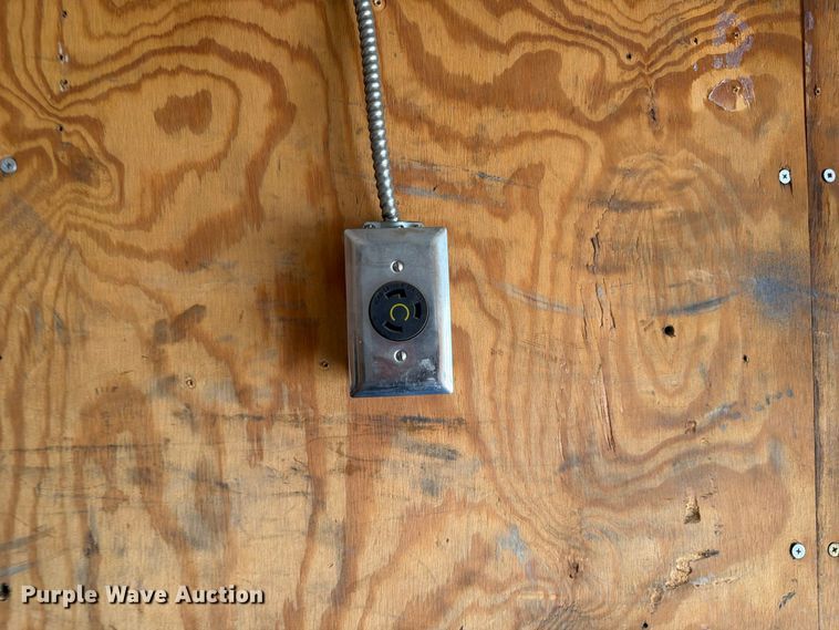image for item FK3822 2008 Freightliner MT45 delivery truck