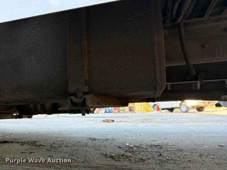 image for item FK3822 2008 Freightliner MT45 delivery truck