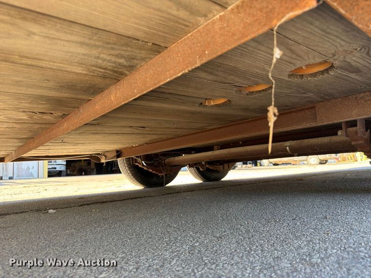 image for item FK3825 1989 W-W enclosed cargo trailer