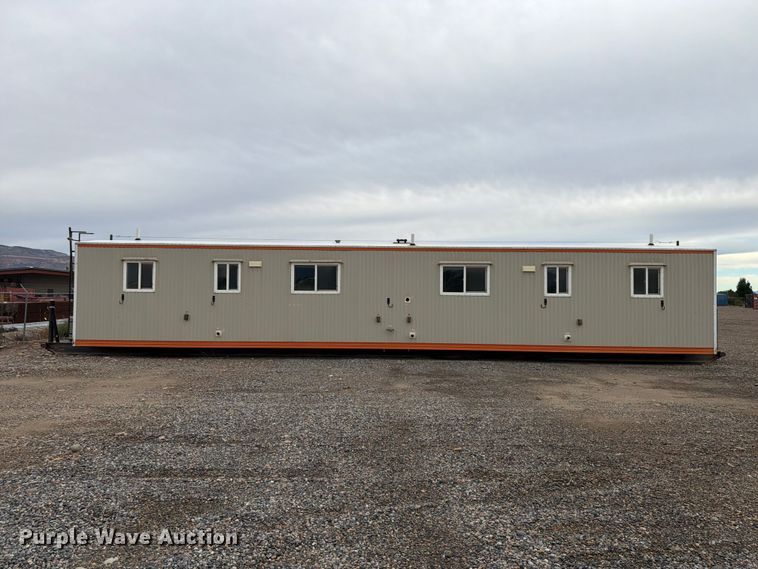 image for item FK4650 Skid mounted living quarters