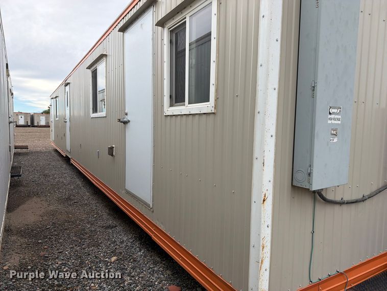 image for item FK4650 Skid mounted living quarters